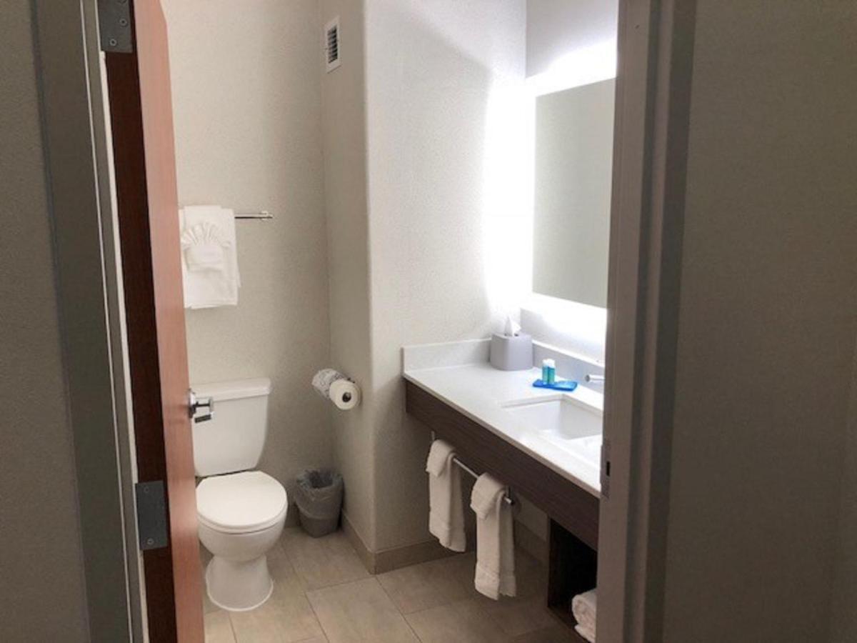 Holiday Inn Express Hotel & Suites Rio Grande City, An Ihg Hotel Екстер'єр фото